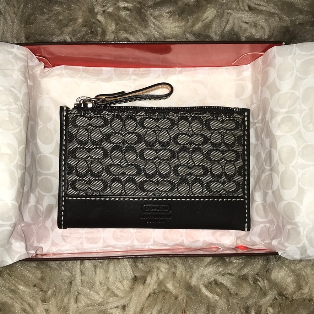Coach Small ID/Card Wallet